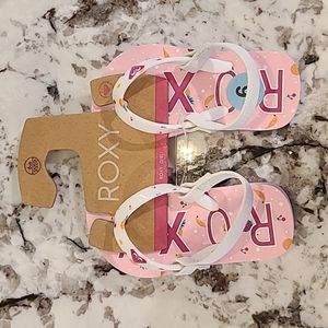 Roxy Toddler Girla Flip Flops, size 6, BNWT